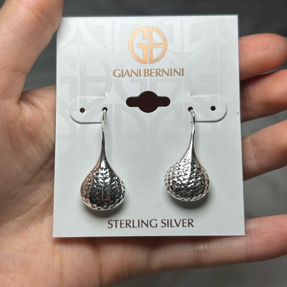 Giani Bernini 18k gold over sterling silver earrings - Picture 2 of 4